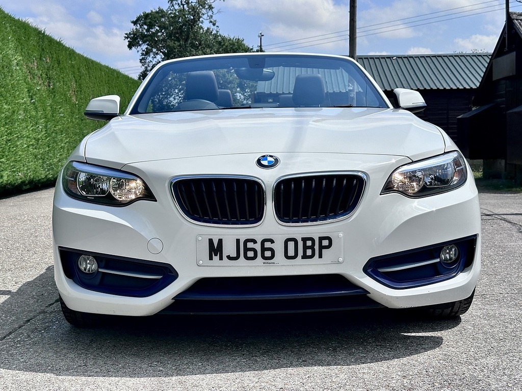 BMW 2 Series 2.0 220I Sport Convertible Euro White #6