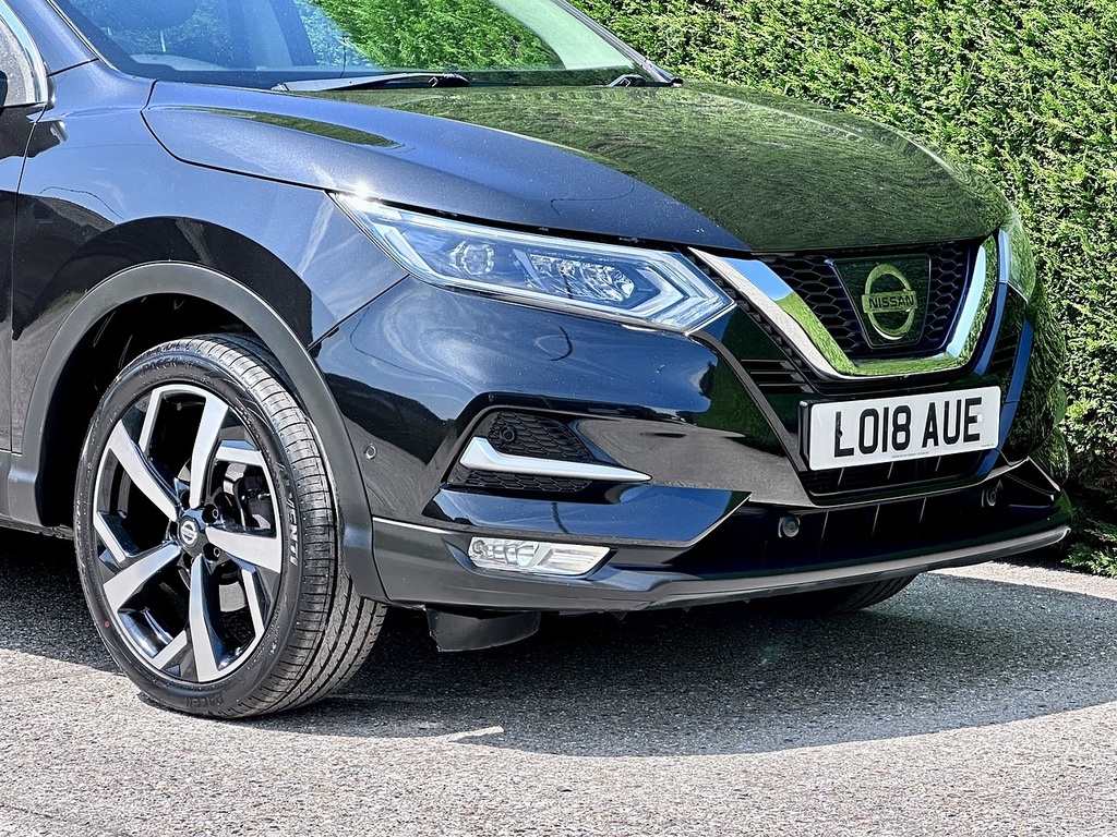Nissan Qashqai 1.2 Dig-t Tekna Suv Euro 6 Ss Black #4