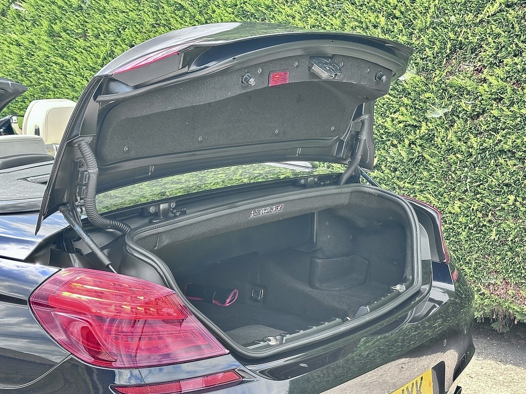 BMW 6 Series M Sport Black #13