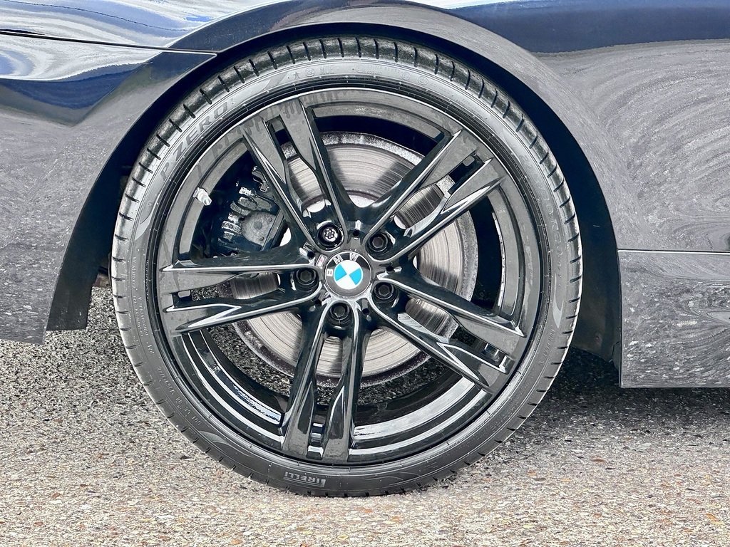 BMW 6 Series M Sport Black #35
