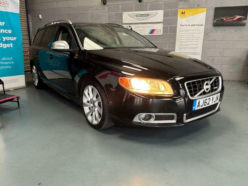 Volvo V70 Estate 2.0 D3 R-design Geartronic Euro 5 Ss Black #2
