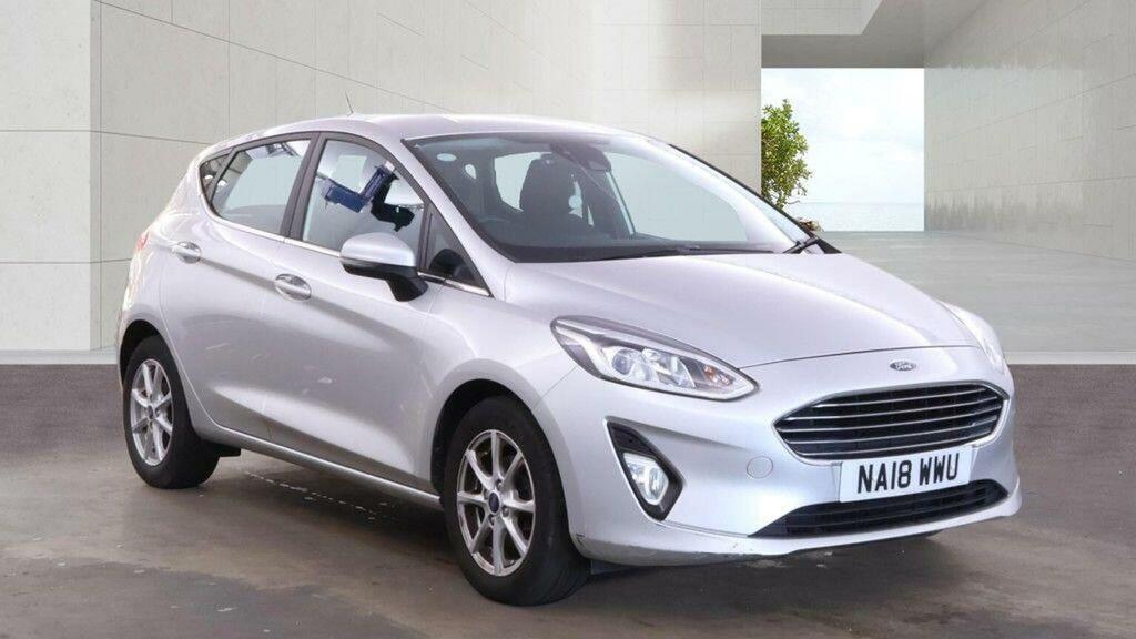Ford Fiesta Hatchback 1.1 Ti-vct Zetec Euro 6 Ss 2018 Silver