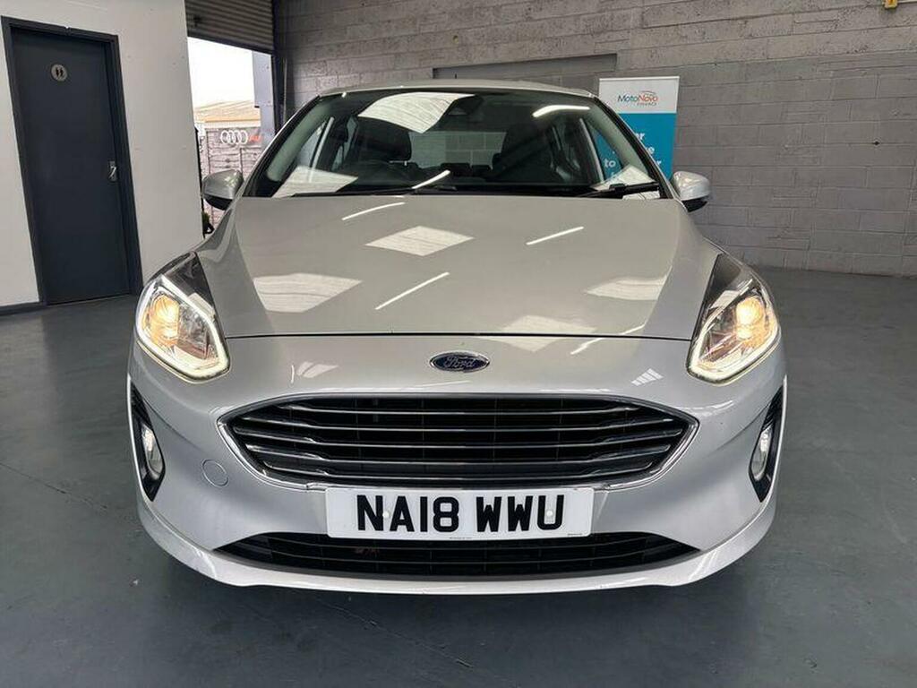 Ford Fiesta Hatchback 1.1 Ti-vct Zetec Euro 6 Ss 2018 NA18WWU Silver #2