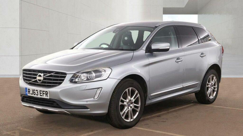 Volvo XC60 2.4 D5 Se Lux Nav Geartronic Awd Euro 5 Silver #2