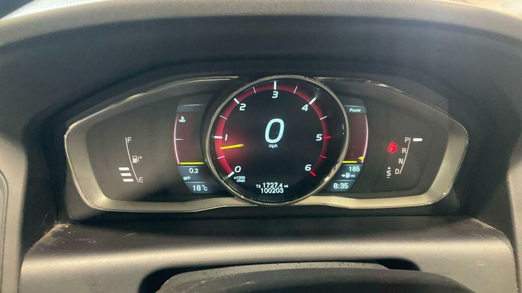 Volvo XC60  Silver #11