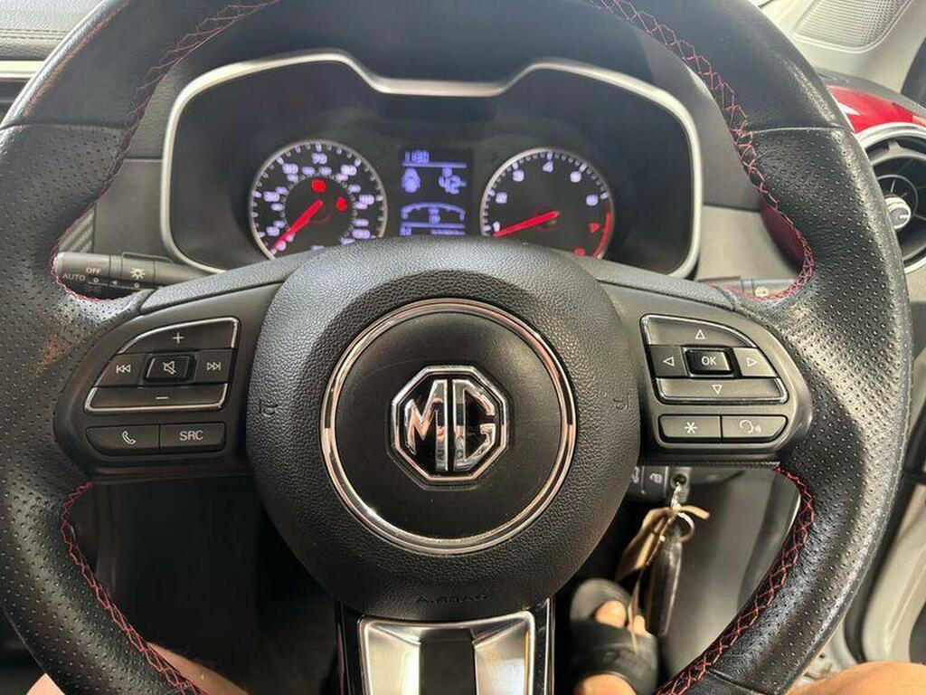 MG ZS Suv 1.5 Vti-tech Limited Edition Euro 6 Ss YJ69PMM White #6