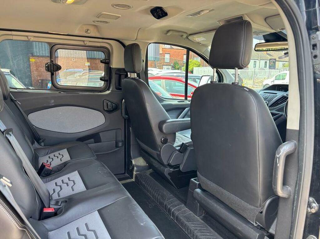 Ford Tourneo Custom 310 Ecoblue Titanium Minibus Silver #18