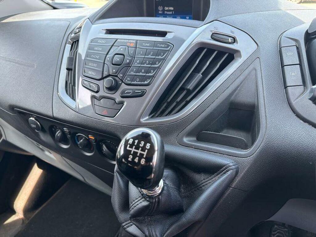 Ford Tourneo Custom 310 Ecoblue Titanium Minibus Silver #8