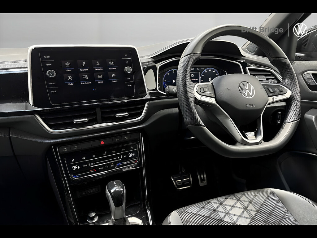 Volkswagen T-Roc 2.0 Tdi 150 Evo R-line Dsg KP25NHH Black #2