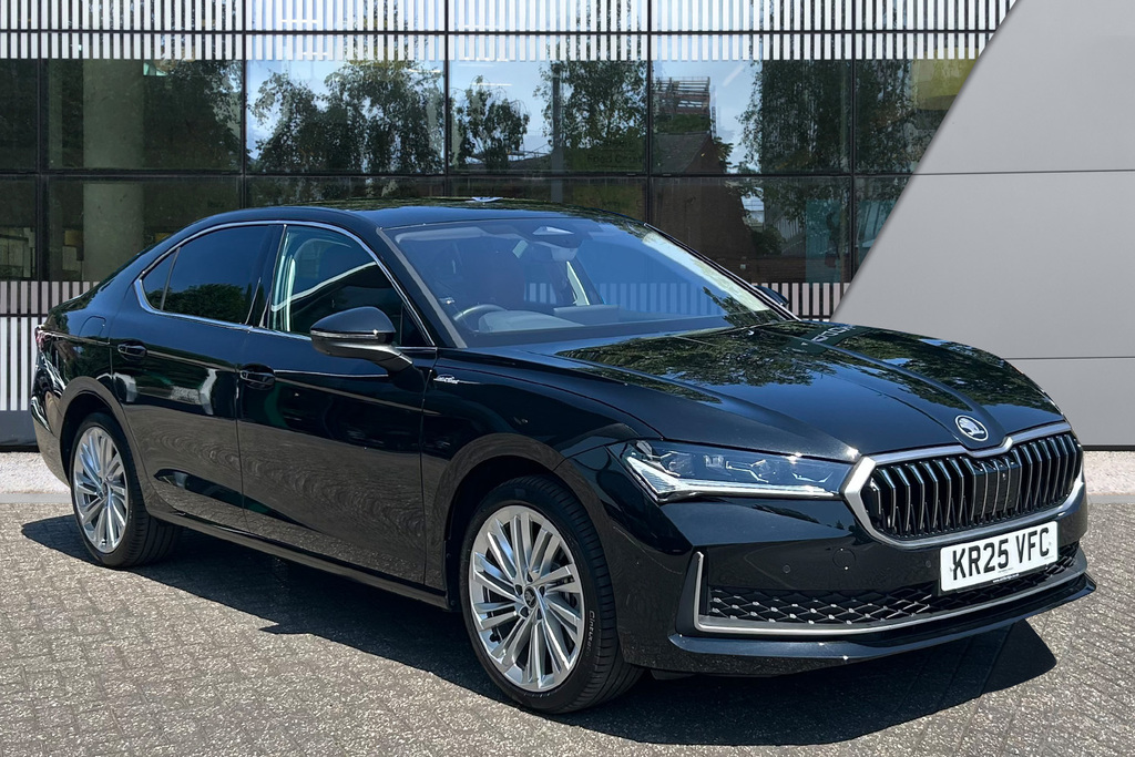 Skoda Superb 2.0 Tdi 193 Laurin Klement 4X4 Dsg Black