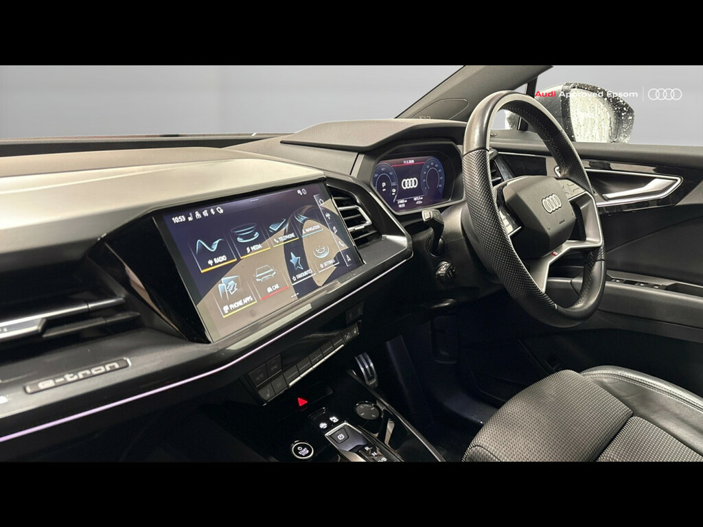 Audi Q4 E Tron 150Kw 40 82Kwh S Line AY23XHF Grey #4