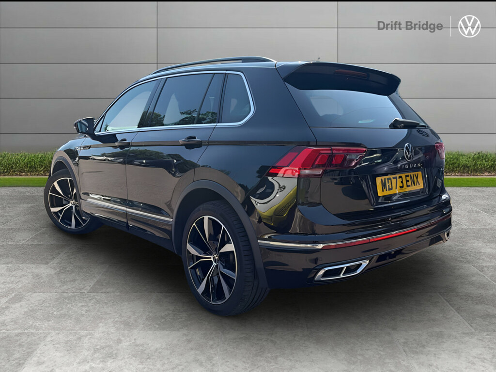 Volkswagen Tiguan 1.5 Tsi 150 R-line Dsg MD73ENX Black #3