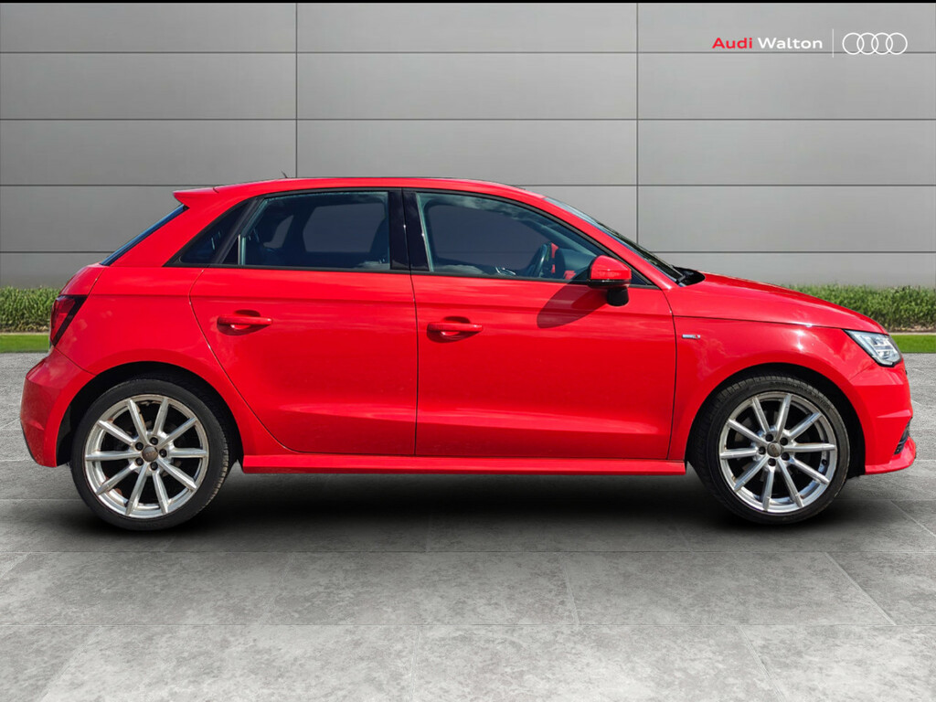 Audi A1 S Line 1.4 Tfsi 125 Ps S Tronic RK17PUV Red #4