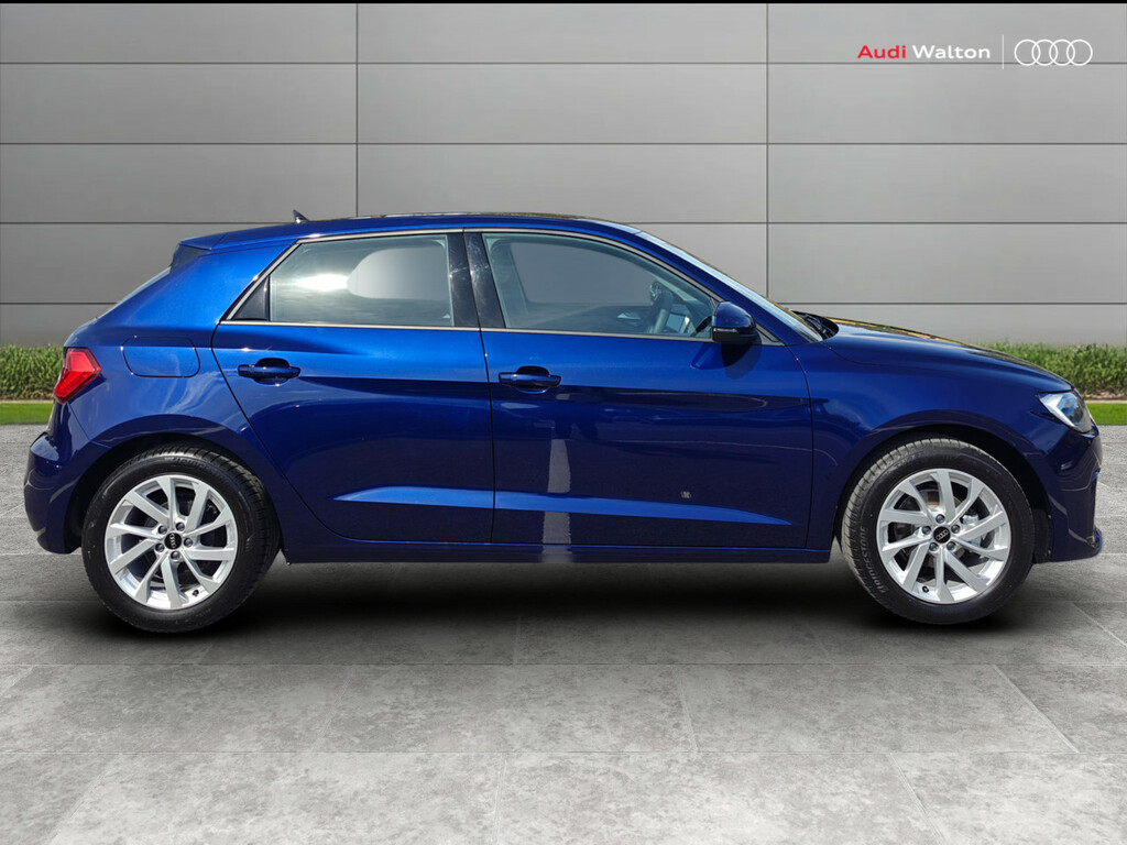 Audi A1 Sport 25 Tfsi 95 Ps S Tronic RE26OFK Blue #4