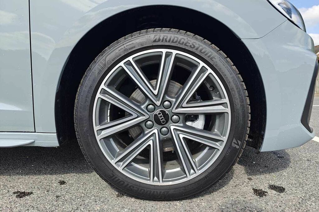 Audi A1 30 Tfsi S Line RO26UVC Grey #6