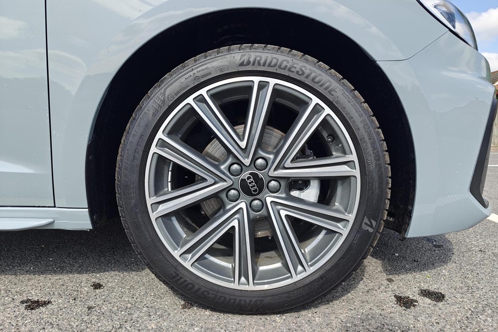 Audi A1 30 Tfsi S Line RO26UVC Grey #5