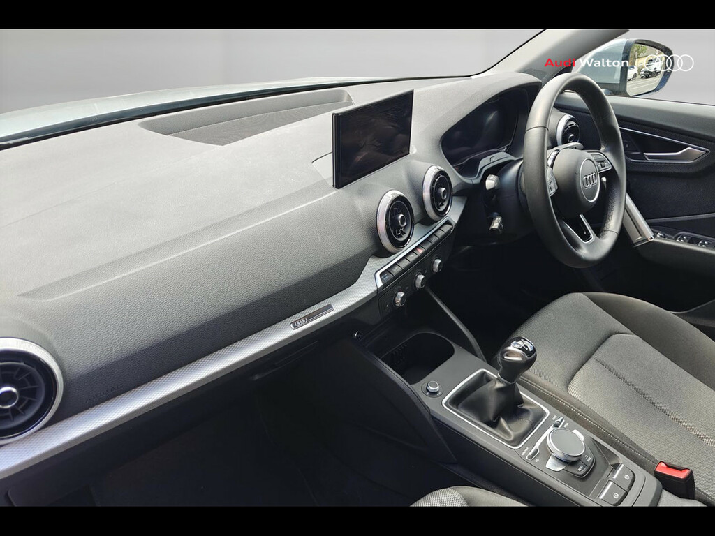Audi Q2 Sport 30 Tfsi 110 Ps 6-Speed RE73BVV Grey #2