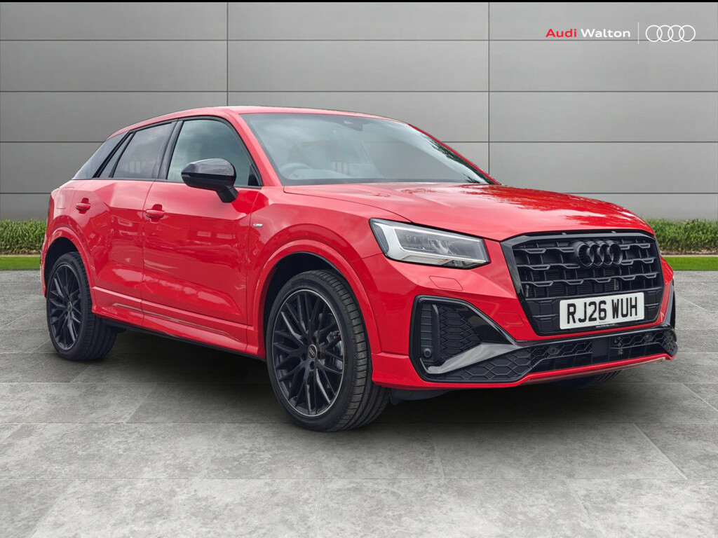 Audi Q2 Black Edition 35 Tfsi 150 Ps S Tronic Red