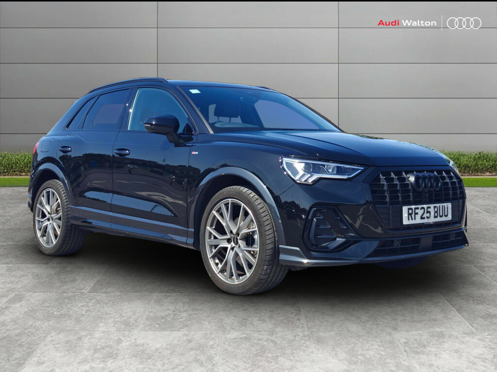 Audi Q3 Black Edition 35 Tfsi 150 Ps S Tronic RF25BUU Black