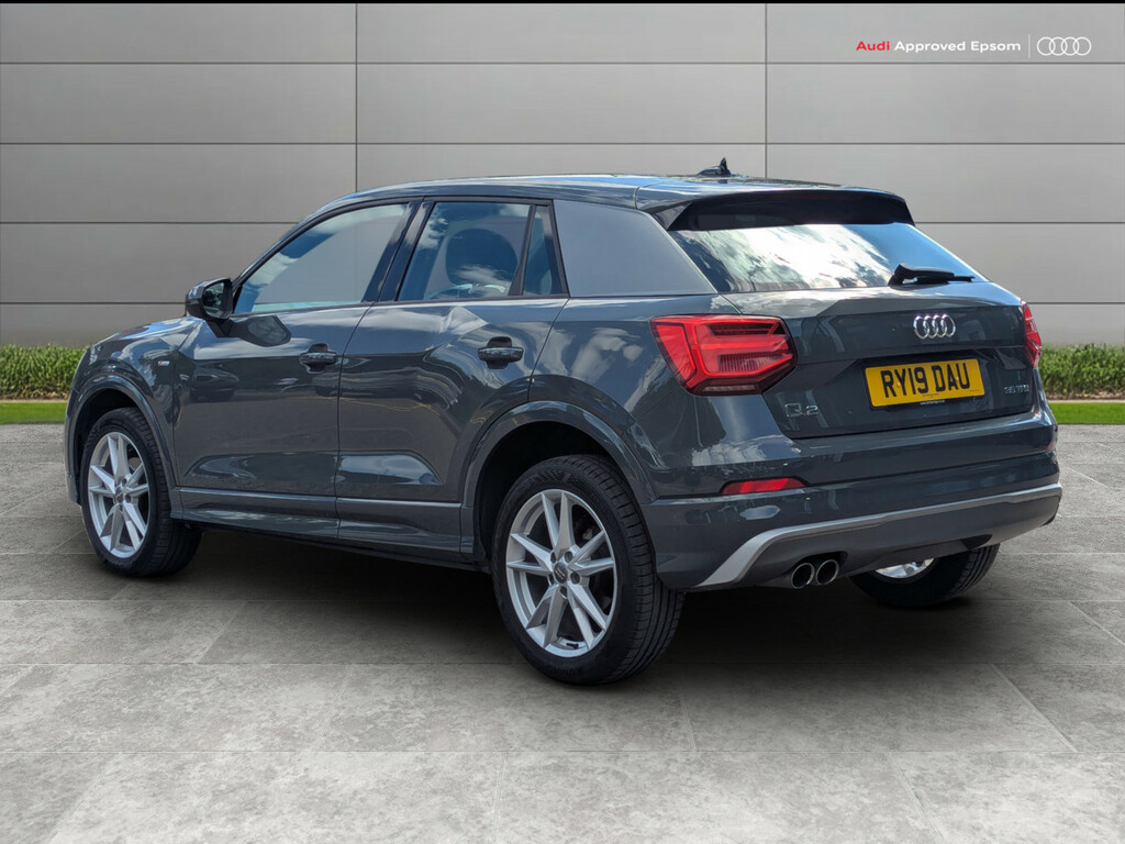 Audi Q2 35 Tfsi S Line S Tronic RY19DAU Grey #3