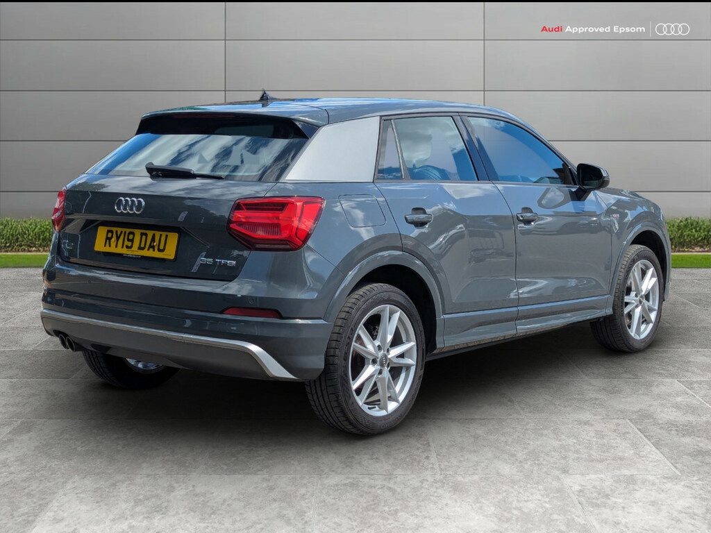 Audi Q2 35 Tfsi S Line S Tronic RY19DAU Grey #5