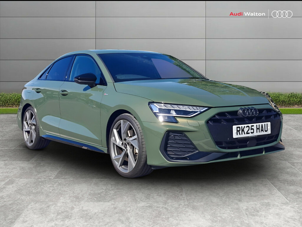 Audi A3 35 Tfsi Black Edition S Tronic Green