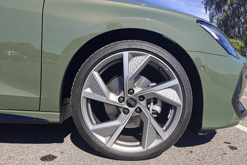Audi A3 Black Edition 35 Tfsi 150 Ps S Tronic RK25HAU Green #5