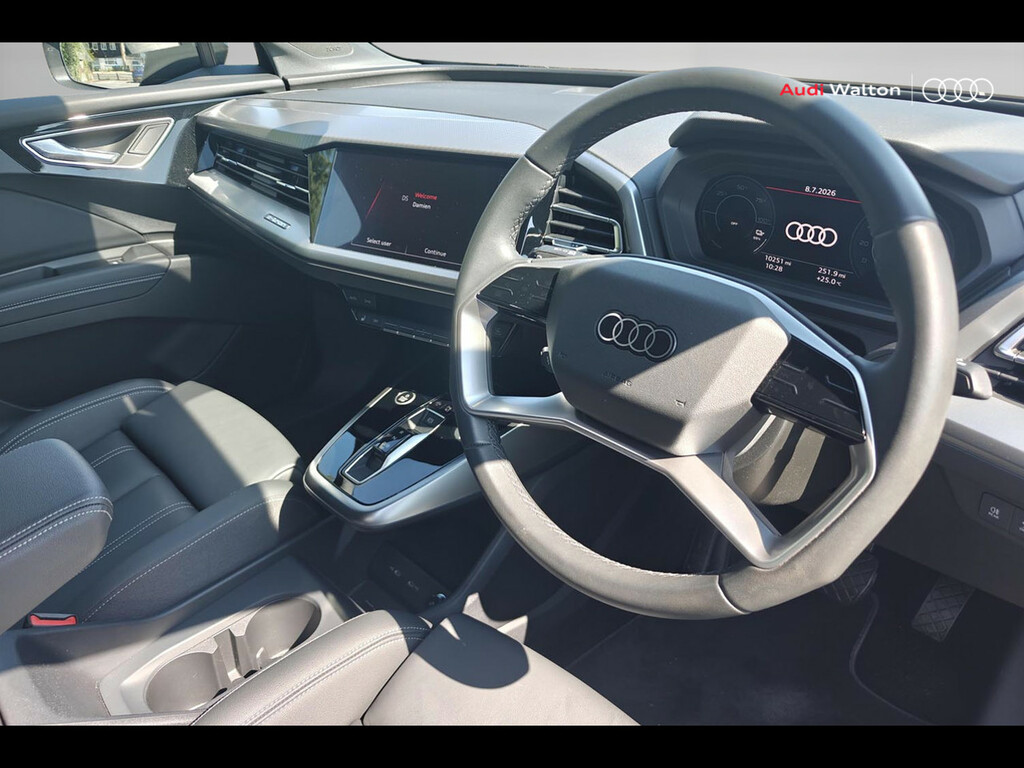 Audi Q4 E Tron Q4 Sport 45 E-tron 210,00 Kw RF74MME Black #6