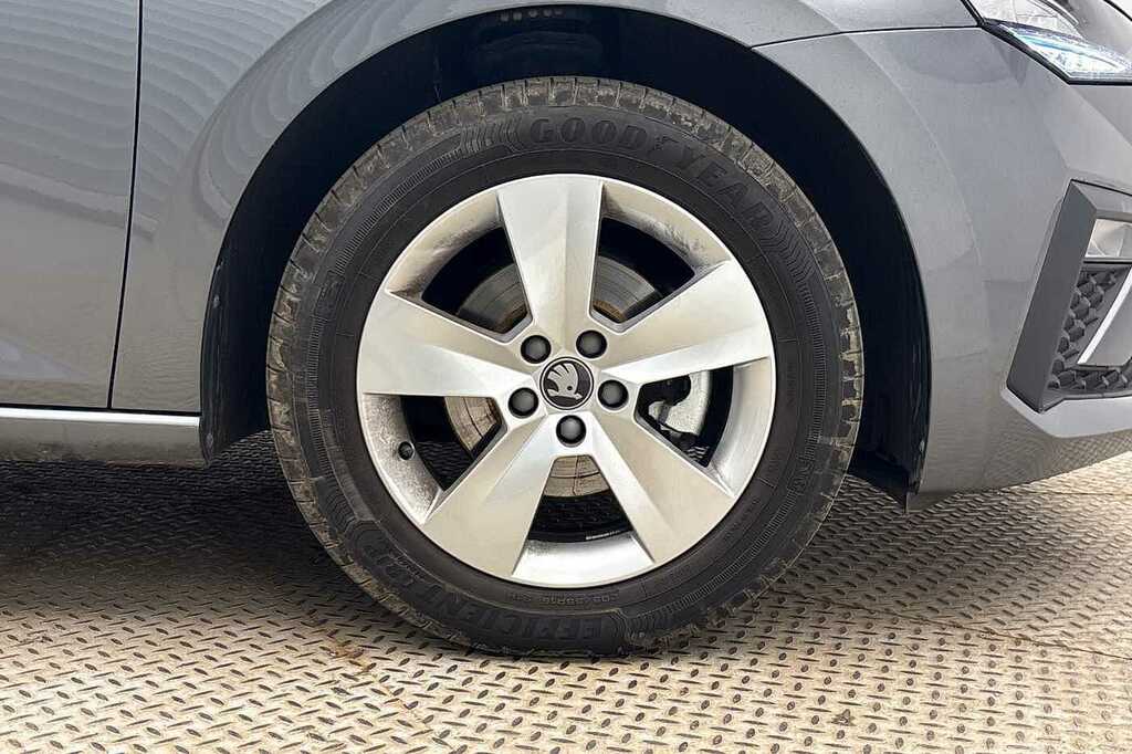 Skoda Scala 1.0 Tsi 116 Se Edition Grey #2