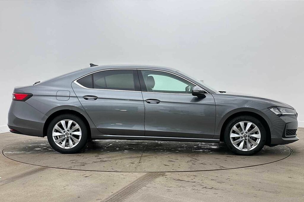 Skoda Superb 1.5 Tsi E-tec Se Technology Dsg Grey #4