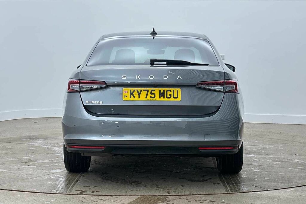 Skoda Superb 1.5 Tsi E-tec Se Technology Dsg Grey #2