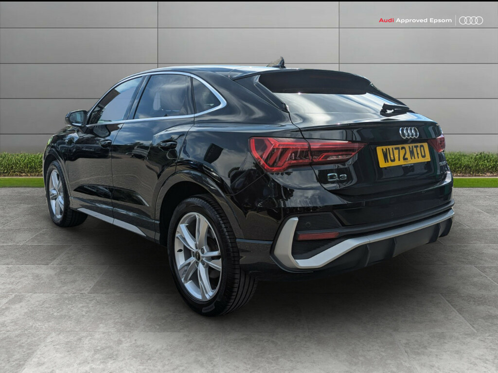 Audi Q3 35 Tfsi S Line S Tronic Black #6