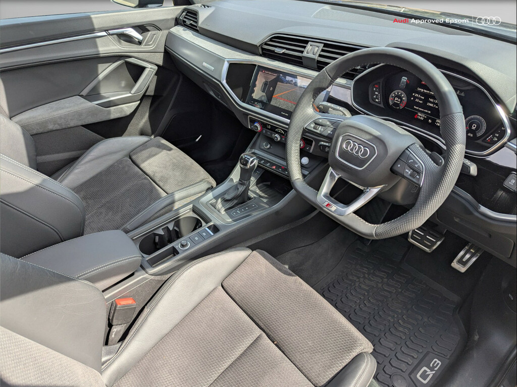 Audi Q3 Q3 Rs Q3 Tfsi Quattro S Tronic Comfortsound Blue #16