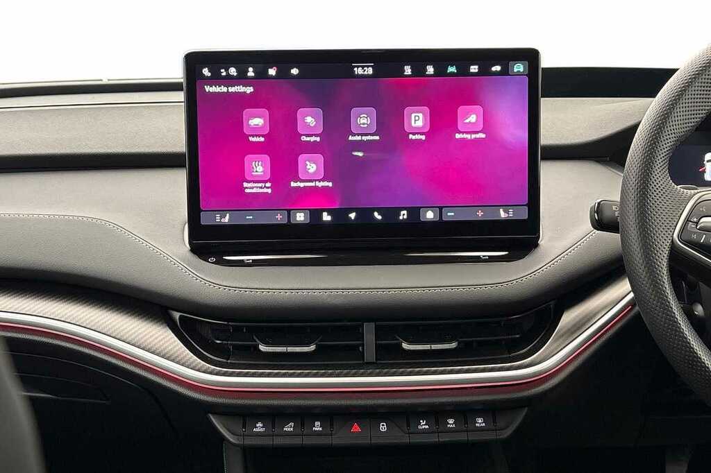 Skoda ENYAQ 210Kw 85X Sportline 82Kwh 4X4 Green #3
