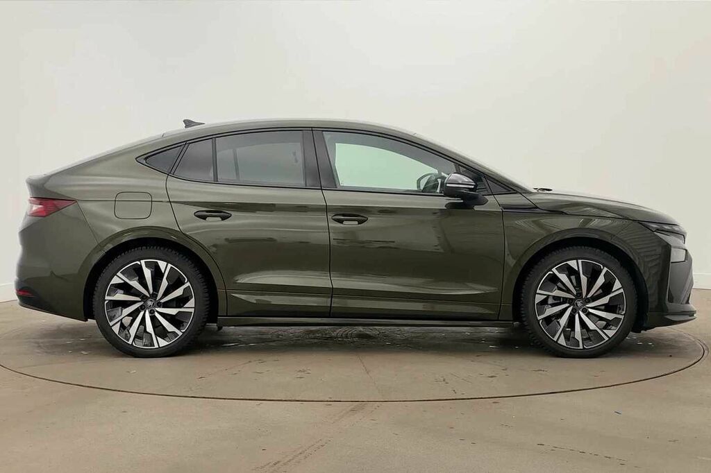 Skoda ENYAQ 210Kw 85X Sportline 82Kwh 4X4 Green #6