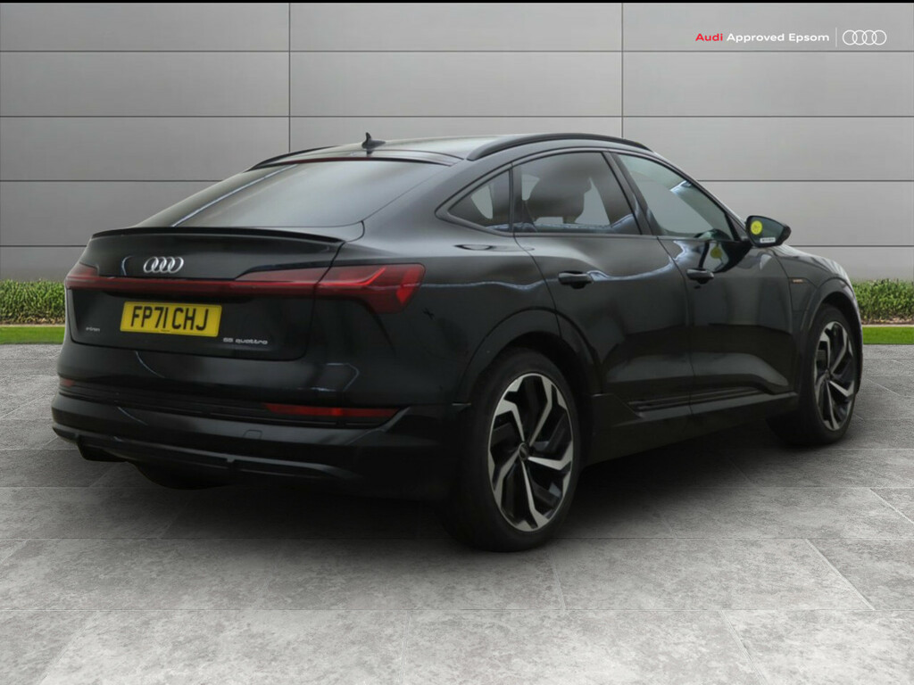 Audi E-tron 300Kw 55 Quattro 95Kwh Black Edition FP71CHJ Black #4