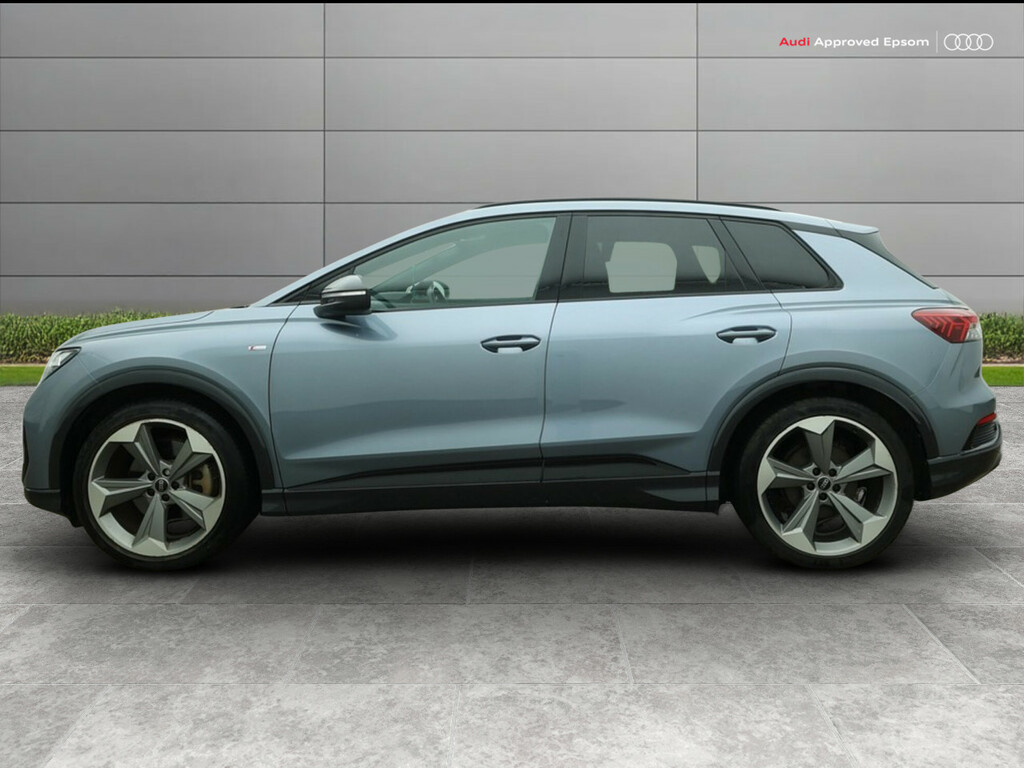 Audi Q4 E Tron 150Kw 40 82Kwh Black Edition WL73CKE Blue #6