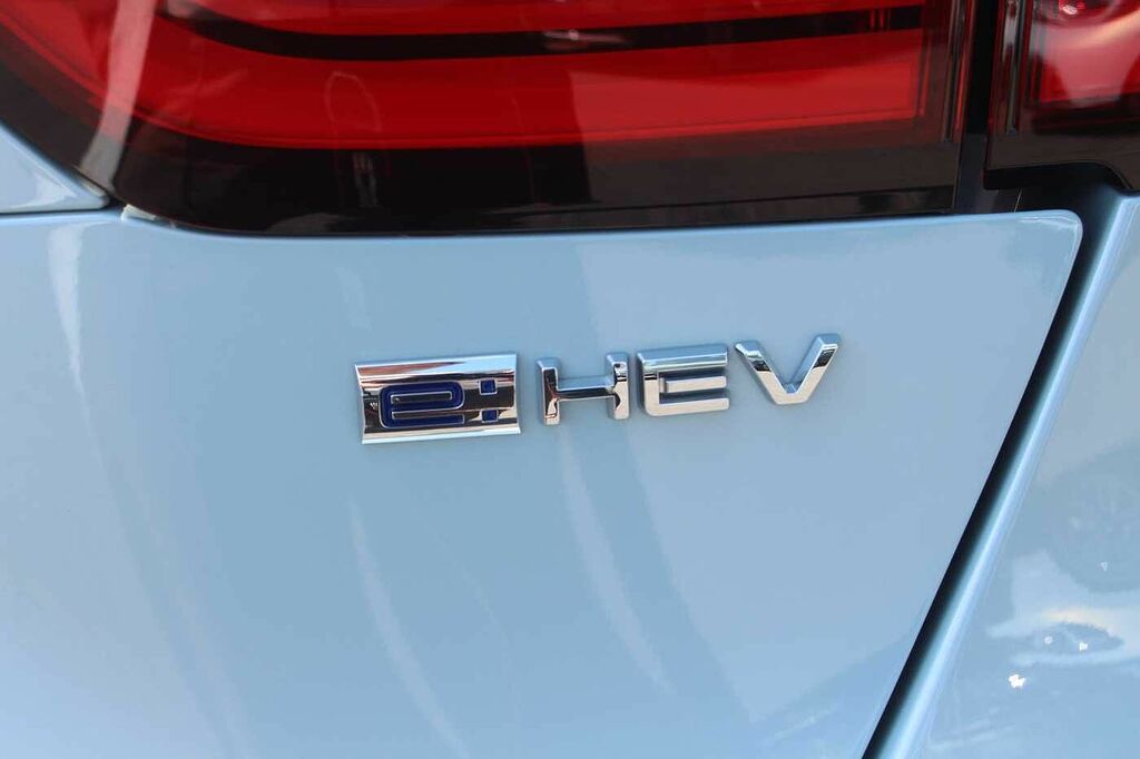 Honda Jazz Advance White #14