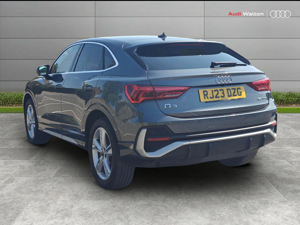 Audi Q3 S Line 35 Tfsi 150 Ps 6-Speed Grey #3