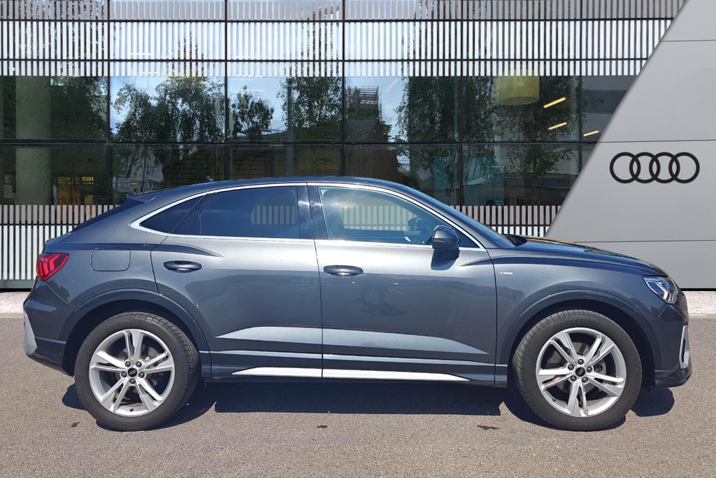 Audi Q3 S Line 35 Tfsi 150 Ps 6-Speed Grey #4