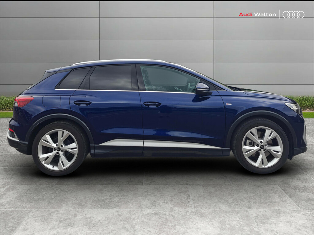 Audi Q4 E Tron Q4 S Line 45 E-tron 210,00 Kw Blue #4