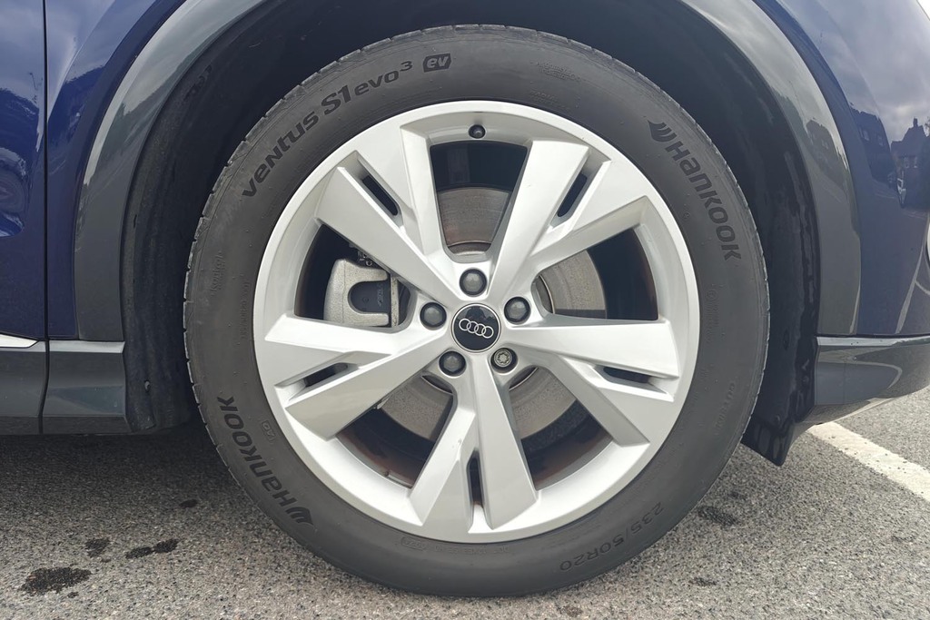 Audi Q4 E Tron Q4 S Line 45 E-tron 210,00 Kw Blue #5