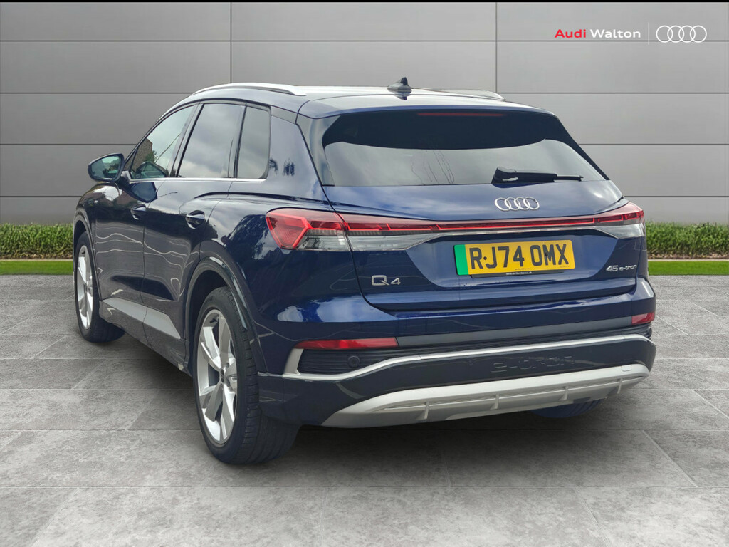Audi Q4 E Tron Q4 S Line 45 E-tron 210,00 Kw Blue #3