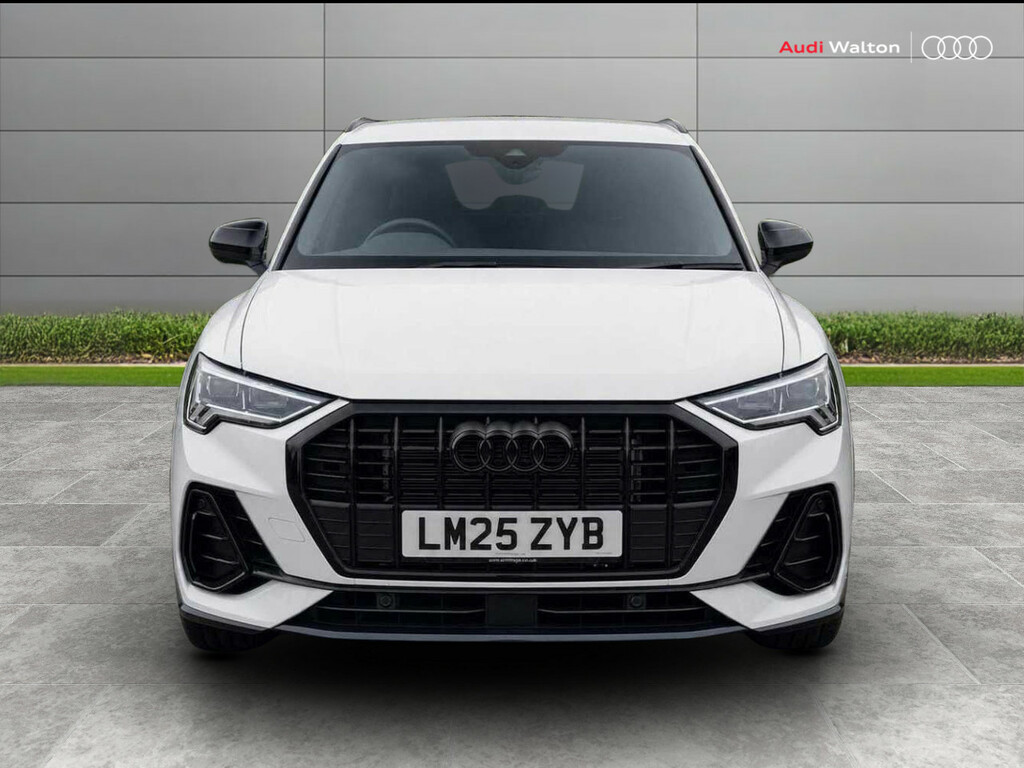 Audi Q3 Black Edition 35 Tfsi 150 Ps S Tronic LM25ZYB White #2