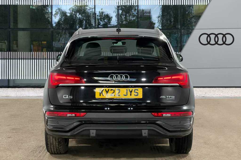 Audi Q5 Tfsi Edition 1 Black #9