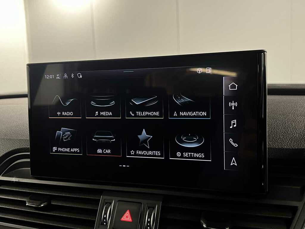 Audi Q5 Tfsi Edition 1 Black #29