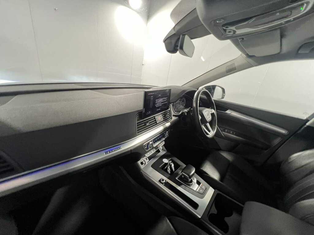 Audi Q5 Tfsi Edition 1 Black #23