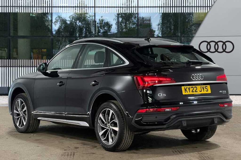 Audi Q5 45 Tfsi Quattro Sport S Tronic Black #3