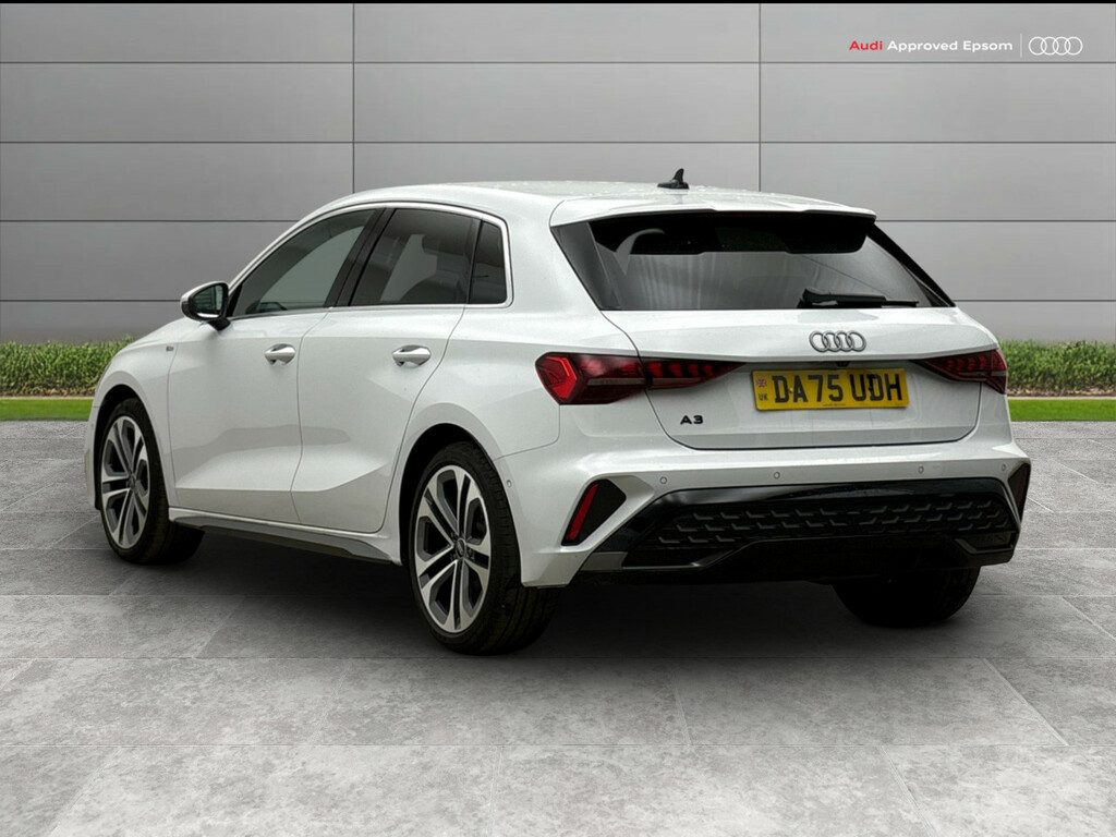 Audi A3 1.5 Tfsi 150 S Line S Tronic DA75UDH White #3