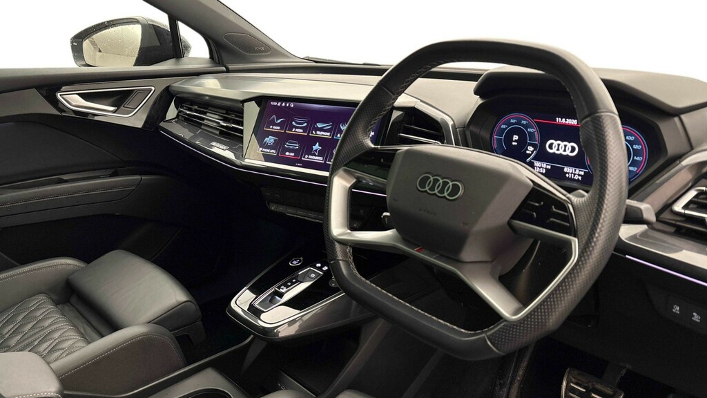 Audi Q4 E Tron 220Kw 50 Quattro 82.77Kwh Vorsprung White #2